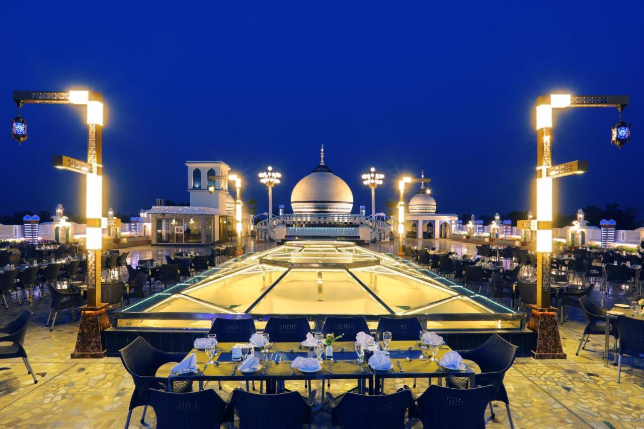 Mughal Mahal Hotel Gujranwala ภายนอก รูปภาพ